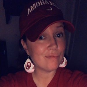 Meet your Posher, Lacey